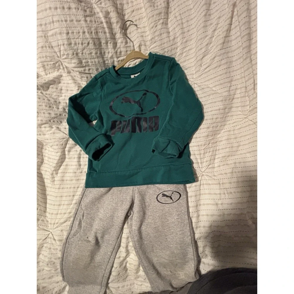PUMA Boys 5T 2pc Fleece Outfit Set Green Pullover Sweatshirt Gray Joggers